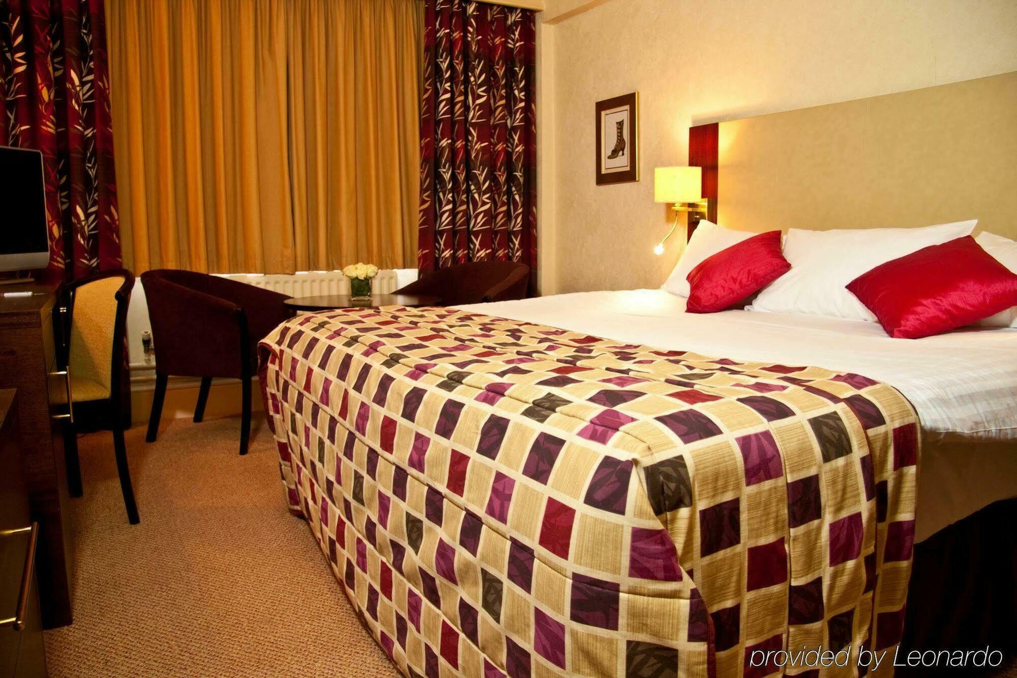 Mercure Daventry Court Hotel Bagian luar foto